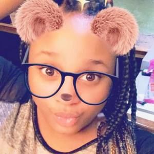 Meet your Posher, Melinda